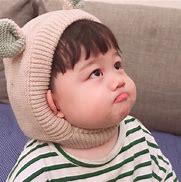 近日,重庆李女士新办理了一张手机卡,但无论换了多少部手机,这张手机卡都无法使用,李女士无意拨通该卡的电话号码,不料竟有人接了电话。